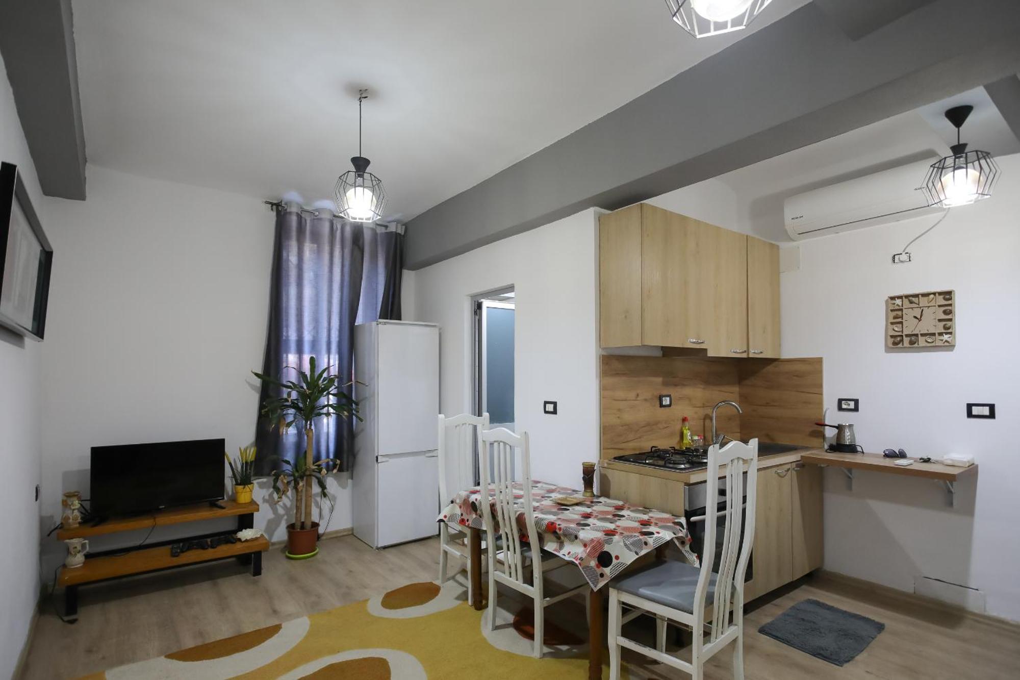 Super Apartment In The Ancient Roman Amphitheater Durrës Exteriör bild