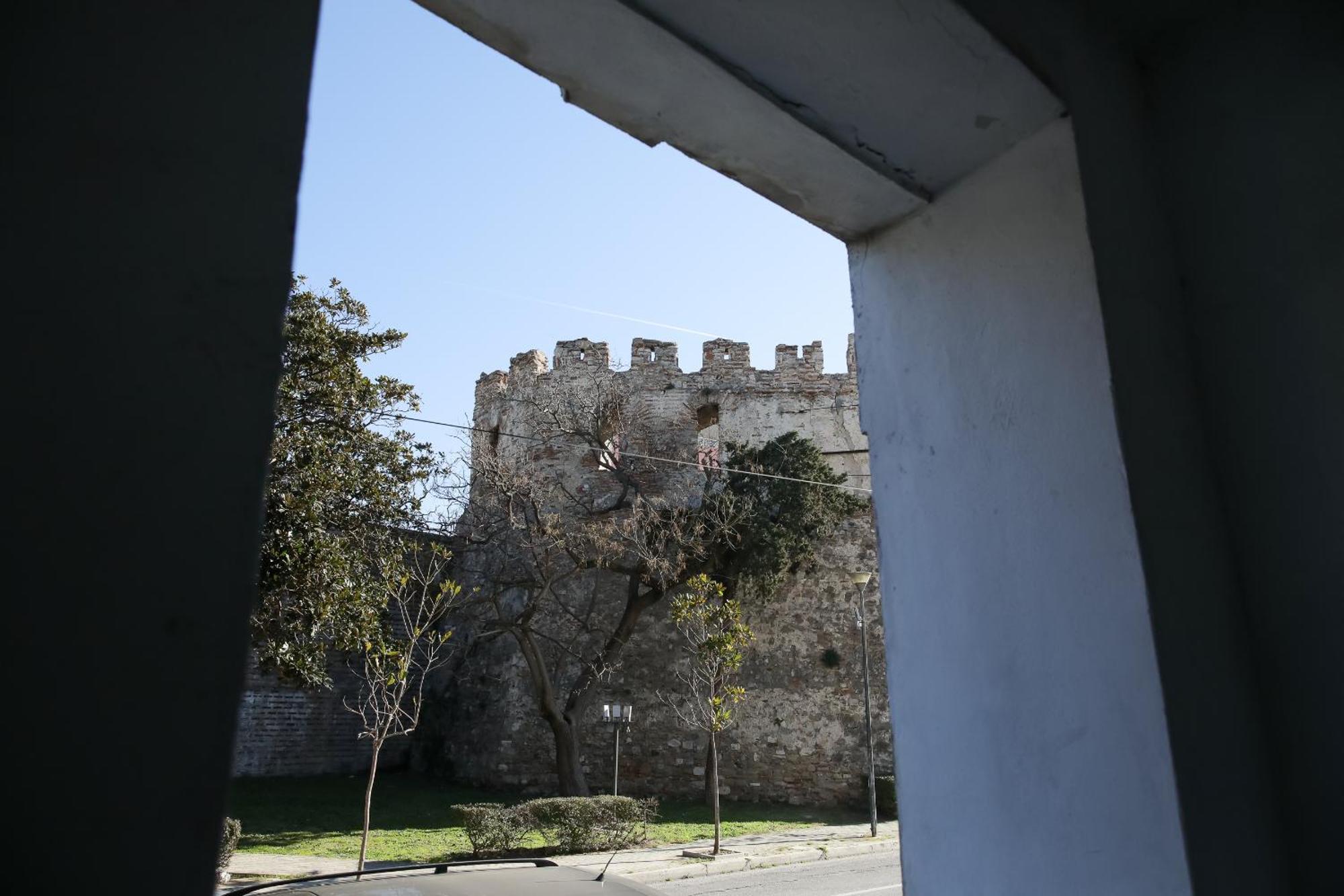 Super Apartment In The Ancient Roman Amphitheater Durrës Exteriör bild